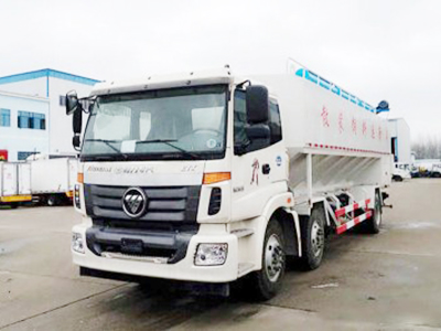 散裝飼料運輸車